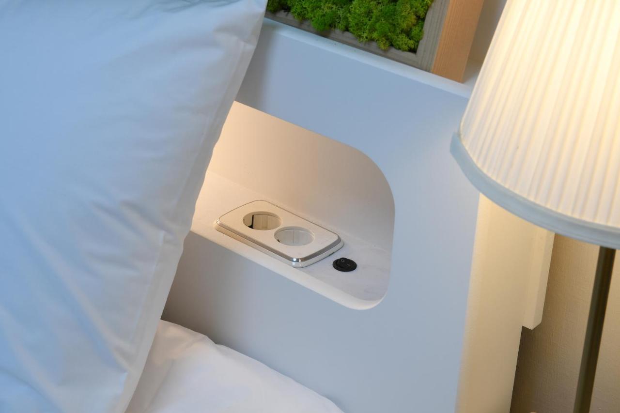 Aiola Cine Hongdae Apartment Seoul Ngoại thất bức ảnh